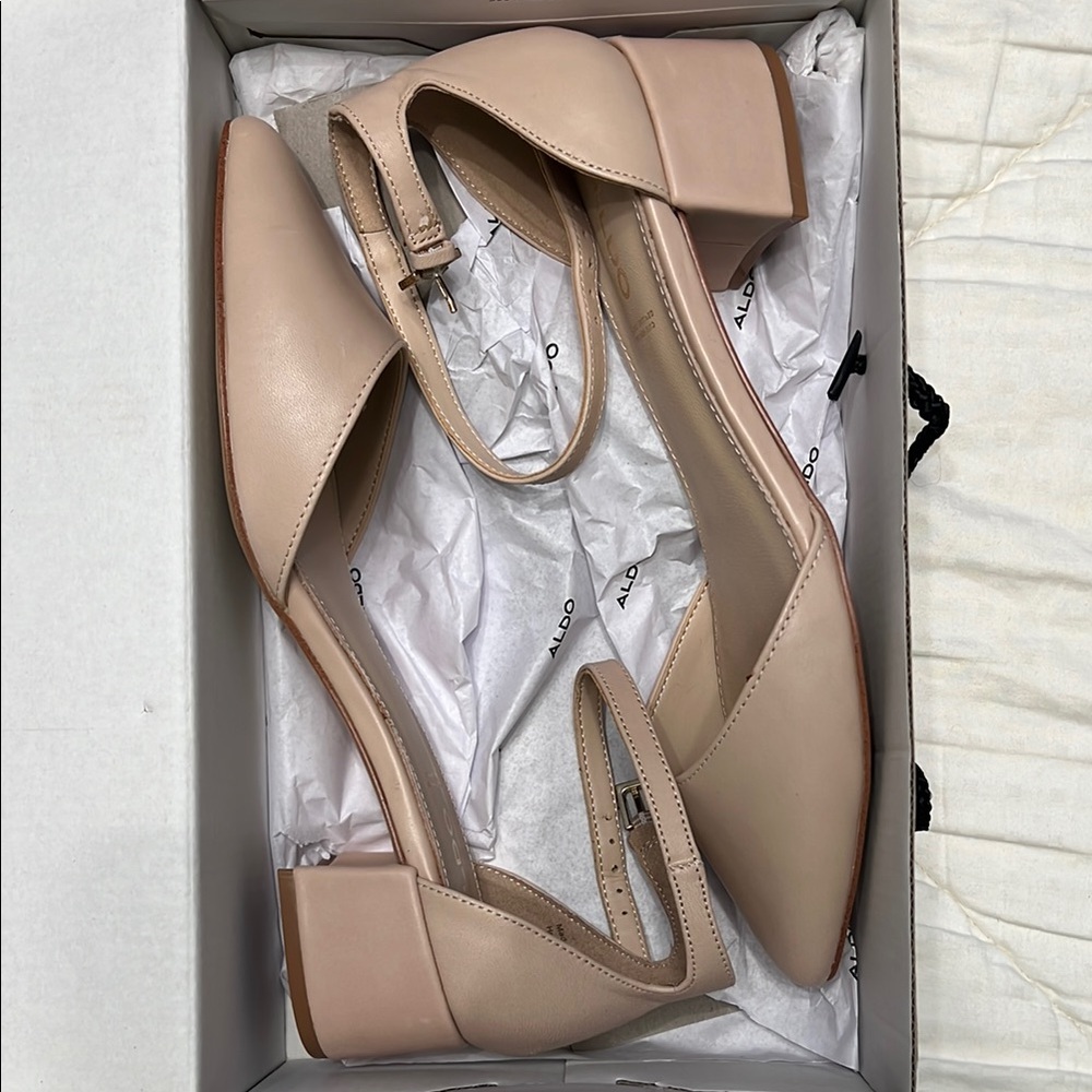 Aldo Cream Heels with Elegant Design